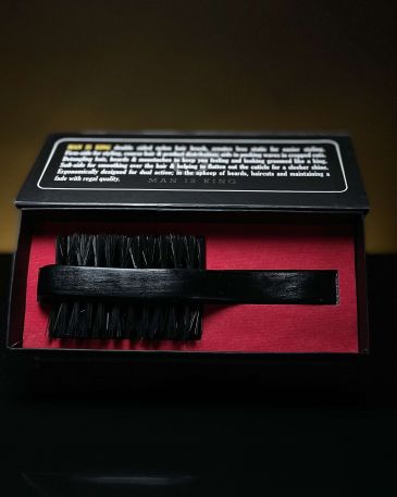 hair-brush